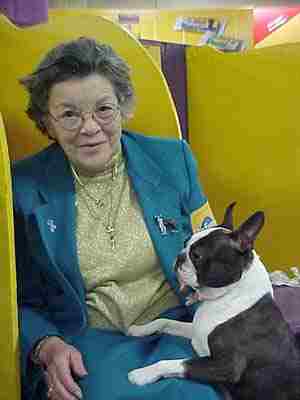Imogene Brown showing winning Boston Terrier Cosmo at Westminster